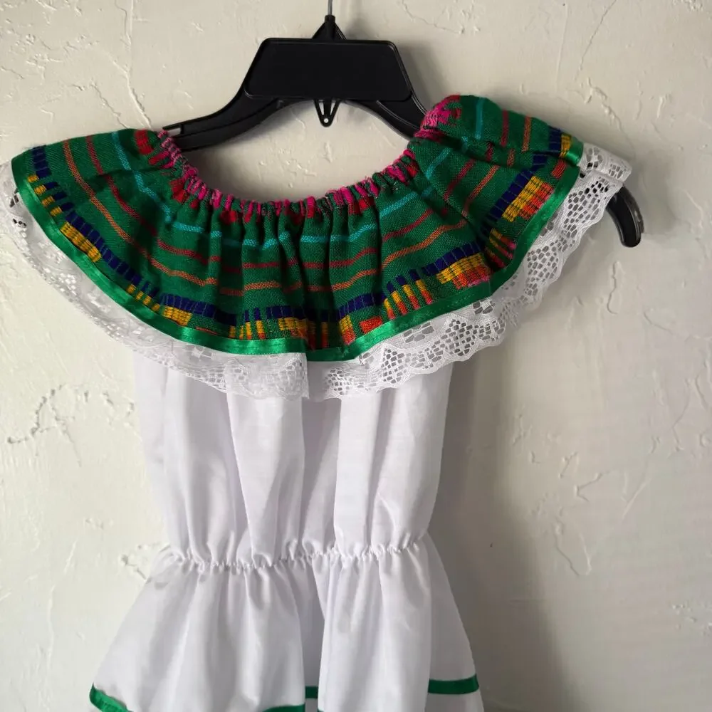 Traditional Mexican Girl’s Folklorico Dress Size‎ 3 – Green & White, Lace Trim